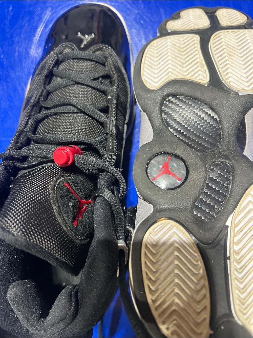 Kids' JORDAN Black and Red Basketball Shoes, size 7Y - Picture 4 of 4